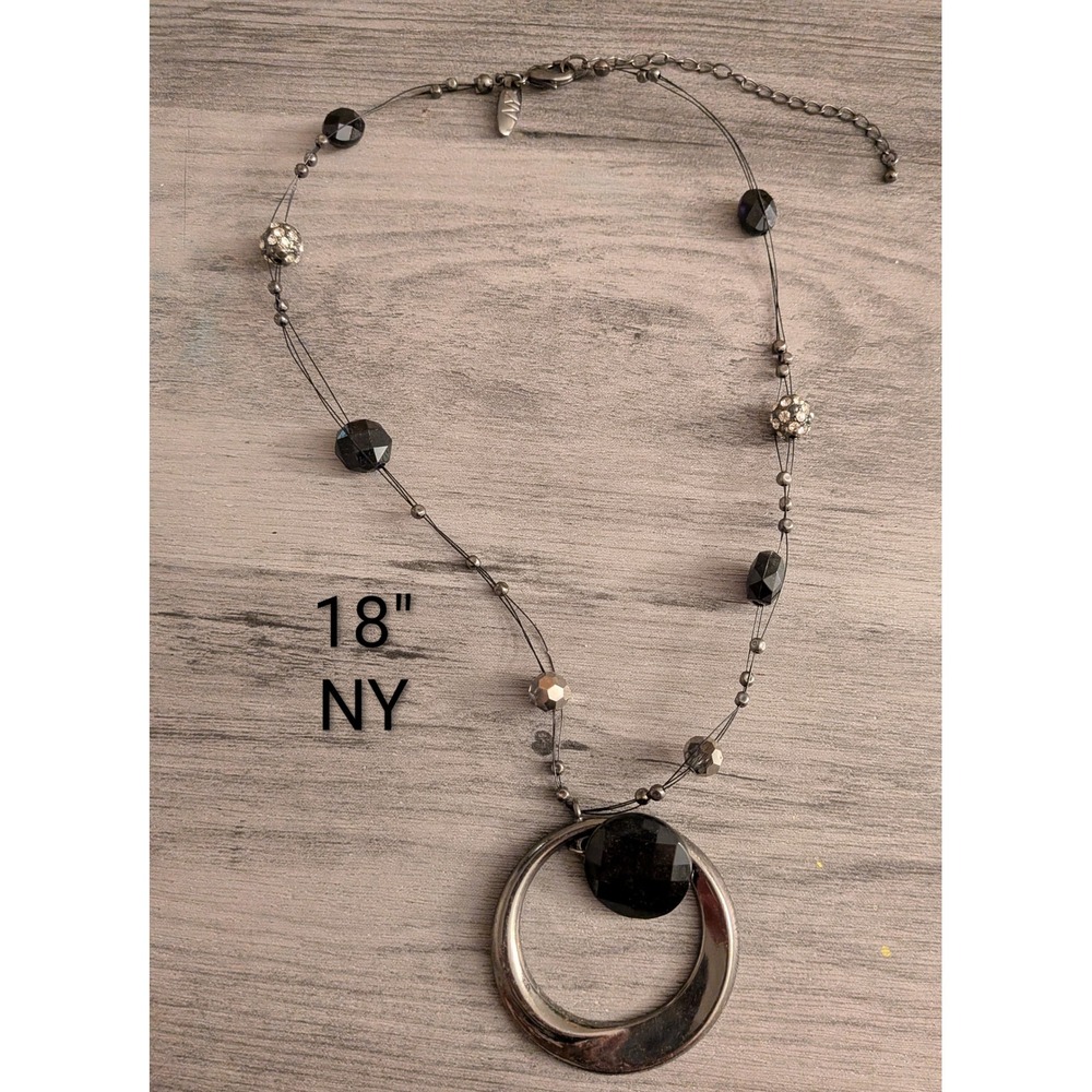 NY Black Bead Silver Tone Circle Pendant Necklace 18 Inch Rhinestone Accent